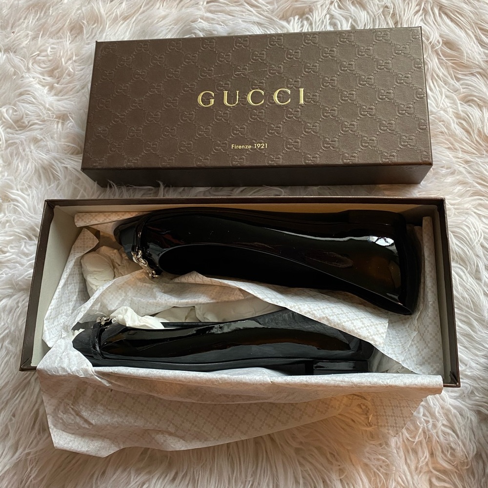 Gucci patent leather flats- worn once.